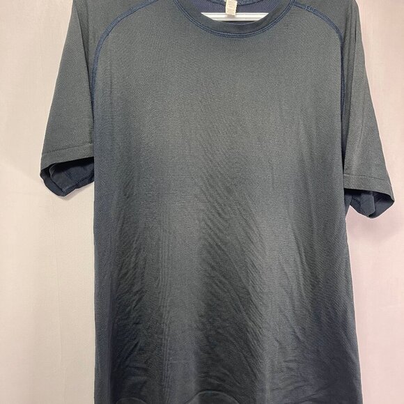 Lululemon Men's Metal Vent Tech - Irridescent Color Shift T-Shirt Size XL - Picture 2 of 9